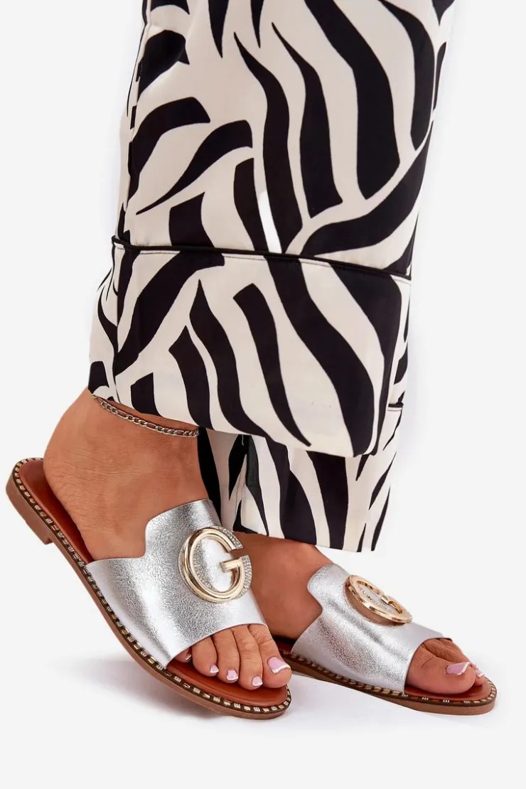 Sale Boto Eko Skórzane Płaskie Klapki Damskie Z Ozdobnym Detalem Srebrne Frelie Szary