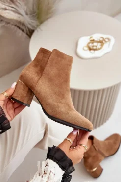 Damskie Boto Eko Zamszowe Botki Na Słupku Zapinane Na Zamek Camel Sairis