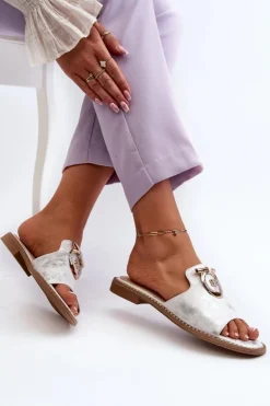 Damskie buty S.Barski Klapki Damskie Klasyczne*Eleganckie Błyszczące Klapki Damskie Z Ozdobą S.Barski KV27-032 Srebrne