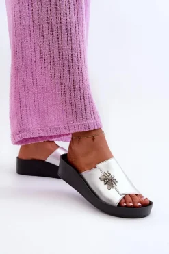 Damskie Damskie buty S.Barski Eleganckie Klapki Damskie Z Ozdobą Skóra Naturalna S.Barski KV27-015 Srebrne