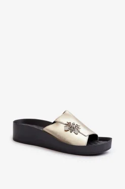 Damskie buty S.Barski Klapki Na Koturnie|Klapki Na Platformie*Eleganckie Klapki Damskie Z Ozdobą Skóra Naturalna S.Barski KV27-015 Złote