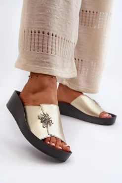 Damskie buty S.Barski Klapki Na Koturnie|Klapki Na Platformie*Eleganckie Klapki Damskie Z Ozdobą Skóra Naturalna S.Barski KV27-015 Złote