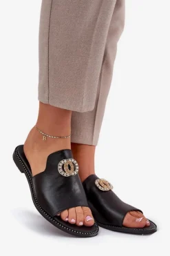 Zazoo Eleganckie Skórzane Klapki Damskie Z Ozdobą 3008 Czarne Czarny