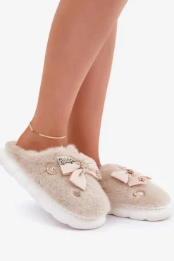 Damskie Boto Futrzane Kapcie Z Kokardką I Przypinkami Beżowe Annalira