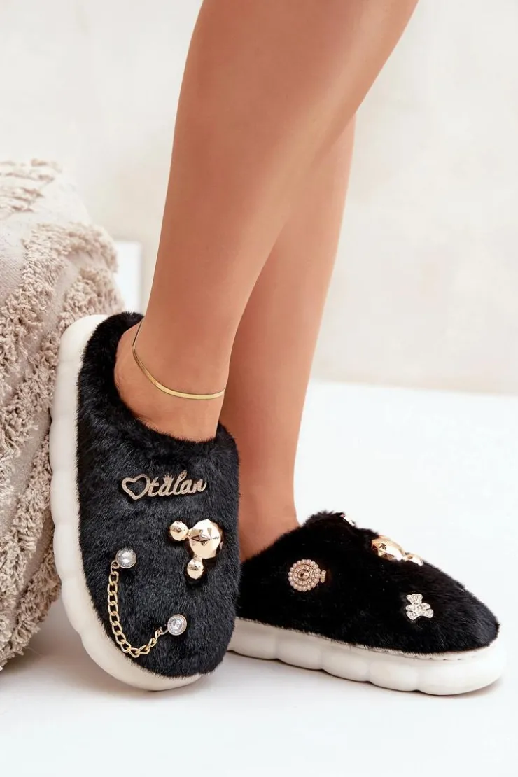 Outlet Boto Futrzane Kapcie Z Przypinkami Czarne Ivelfedi Czarny