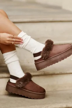 Outlet Boto Kapcie Damskie Na Platformie Z Futerkiem Brązowe Linaris