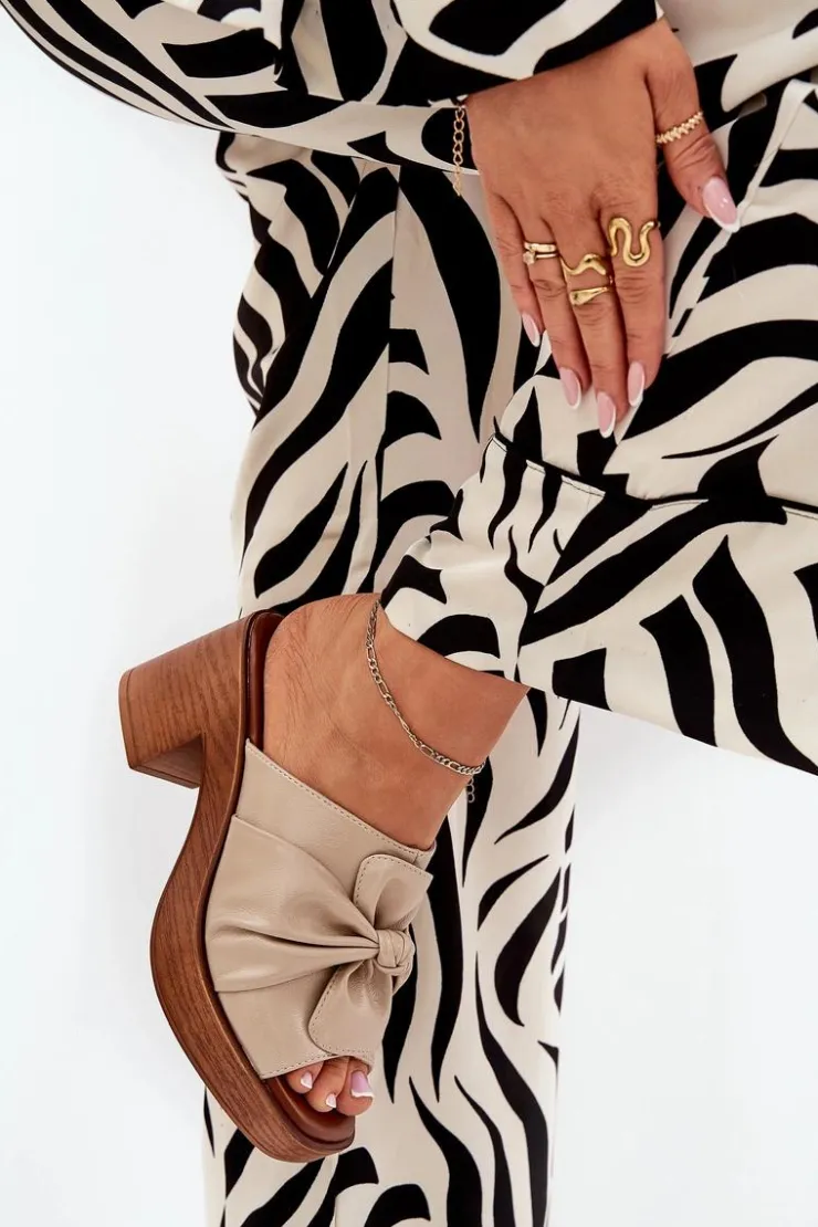 New Boto Klapki Damskie Na Słupku Z Eko Skóry Beżowe Kikilla Beżowy