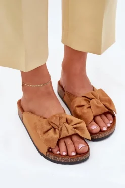 Online Boto Klapki Damskie Na Korkowej Podeszwie Kokardką Camel Seressa Brązowy