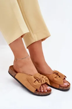 Online Boto Klapki Damskie Na Korkowej Podeszwie Kokardką Camel Seressa Brązowy