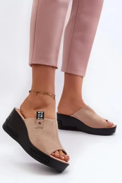 Damskie Buty damskie Vinceza Klapki Damskie Na Koturnie Beżowe Vleni