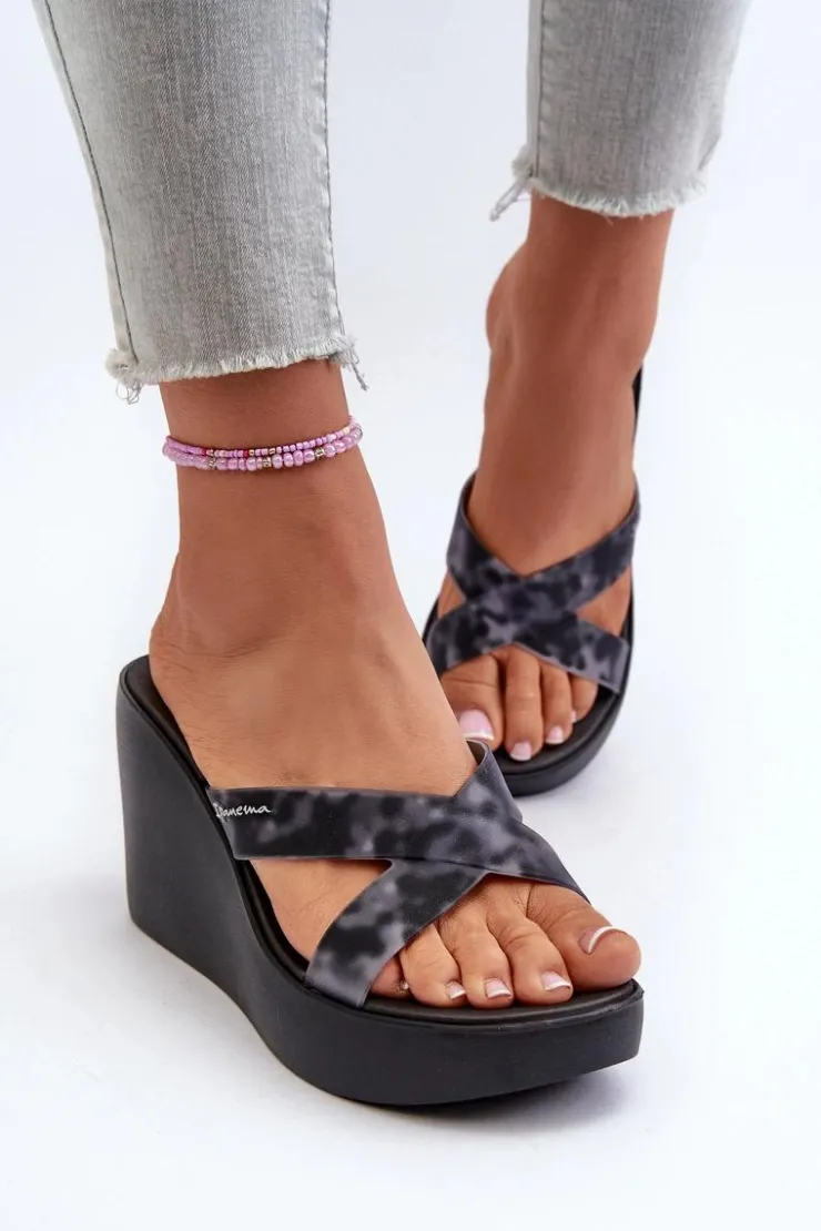 Clearance Ipanema Klapki Damskie Na Koturnie 83520 High Fashion Slide Fem Czarne
