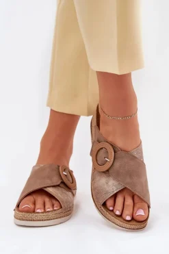 Best INBLU Klapki Damskie Na Koturnie Z Ozdobną Klamrą RV000012 Brązowe Brązowy