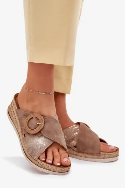 Best INBLU Klapki Damskie Na Koturnie Z Ozdobną Klamrą RV000012 Brązowe Brązowy