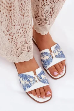 Best Boto Klapki Damskie Na Płaskim Obcasie Z Kokardą Białe Avenza Biały