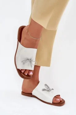 New Evento Klapki Damskie Na Płaskim Obcasie Z Ozdobnym Wiązaniem Srebrne Norela Srebrny