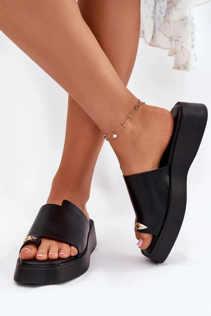 Damskie Evento Klapki Damskie Na Platformie Z Ozdobnym Detalem Czarne Linosea