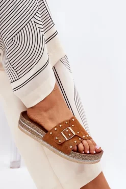 Hot Boto Klapki Damskie Na Platformie Z Klamrą I Ćwiekami Camel Nusithia Brązowy