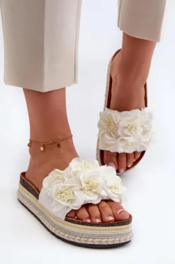 Hot Boto Klapki Damskie Na Platformie Ozdobione Kwiatkami Białe Nodina
