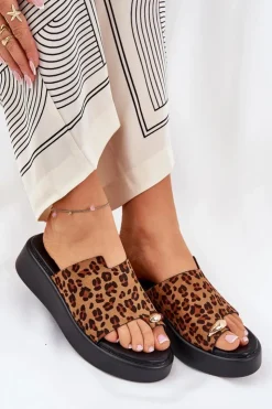 Damskie Boto Klapki Damskie Na Platformie I Niskim Koturnie Z Ozdobnym Detalem Panterka Brązowe Saqesse