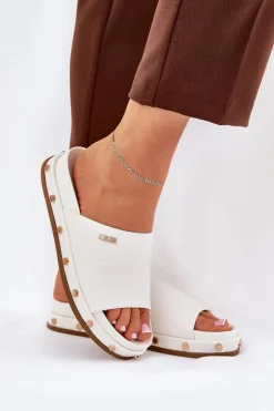 Damskie Big Star Shoes Klapki Damskie Na Platformie Z Ćwiekami Big Star RR274216 Białe