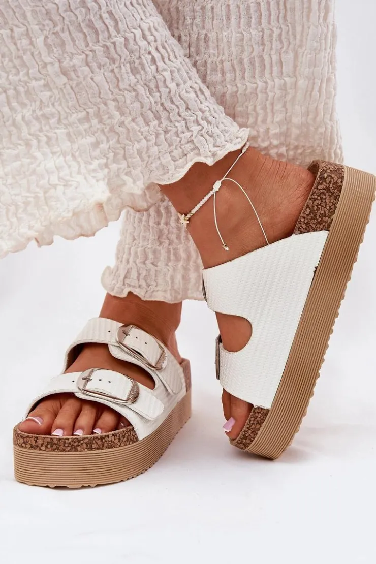 Best Lee Cooper Klapki Damskie Platformie Z Klamrami LCW-25-35-3496L Białe