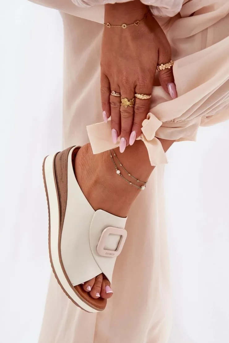 Artiker Klapki Na Koturnie|Klapki Damskie Klasyczne*Klapki Damskie Skórzane Na Koturnie 56C2145 Jasnobeżowe