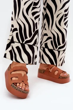 Clearance Boto Klapki Na Masywnej Platformie Camel Daldiva