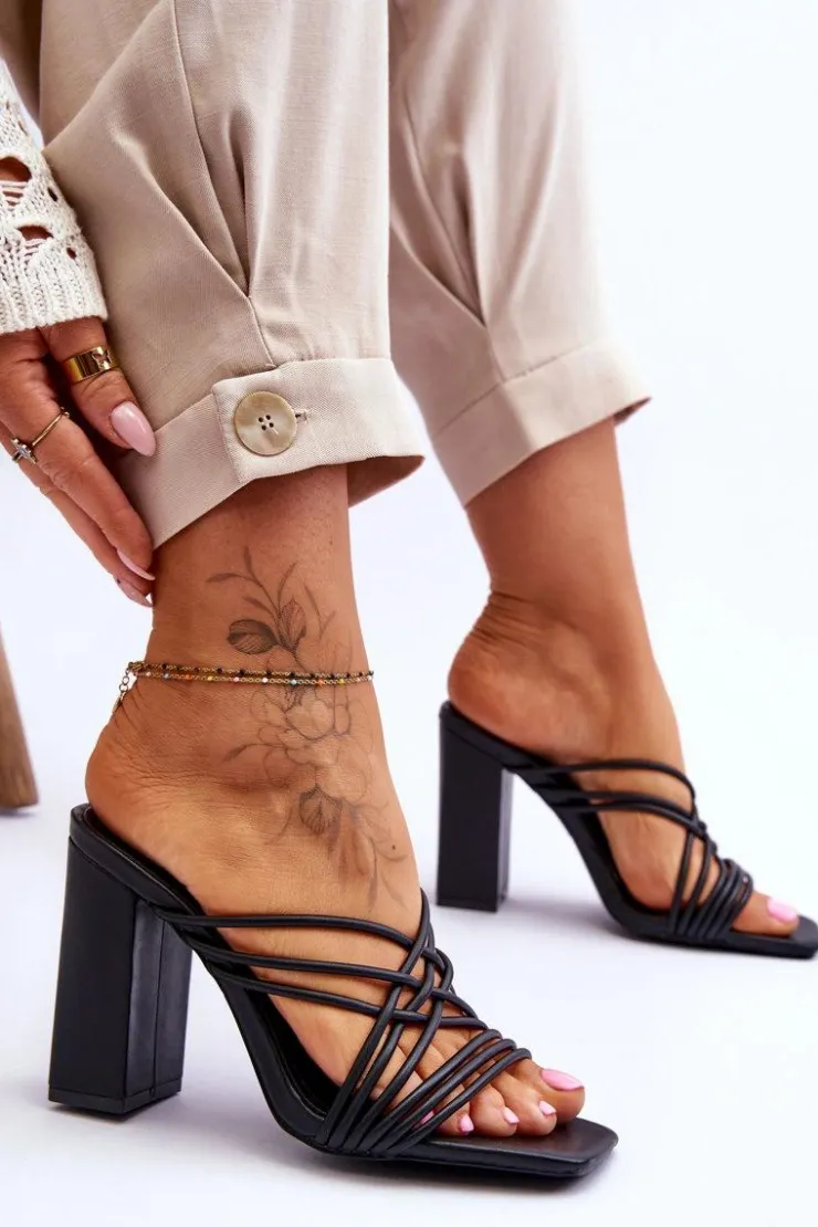 Boto Klapki Na Obcasie*Klapki Na Obcasie Z Paseczkami Czarne Beckie