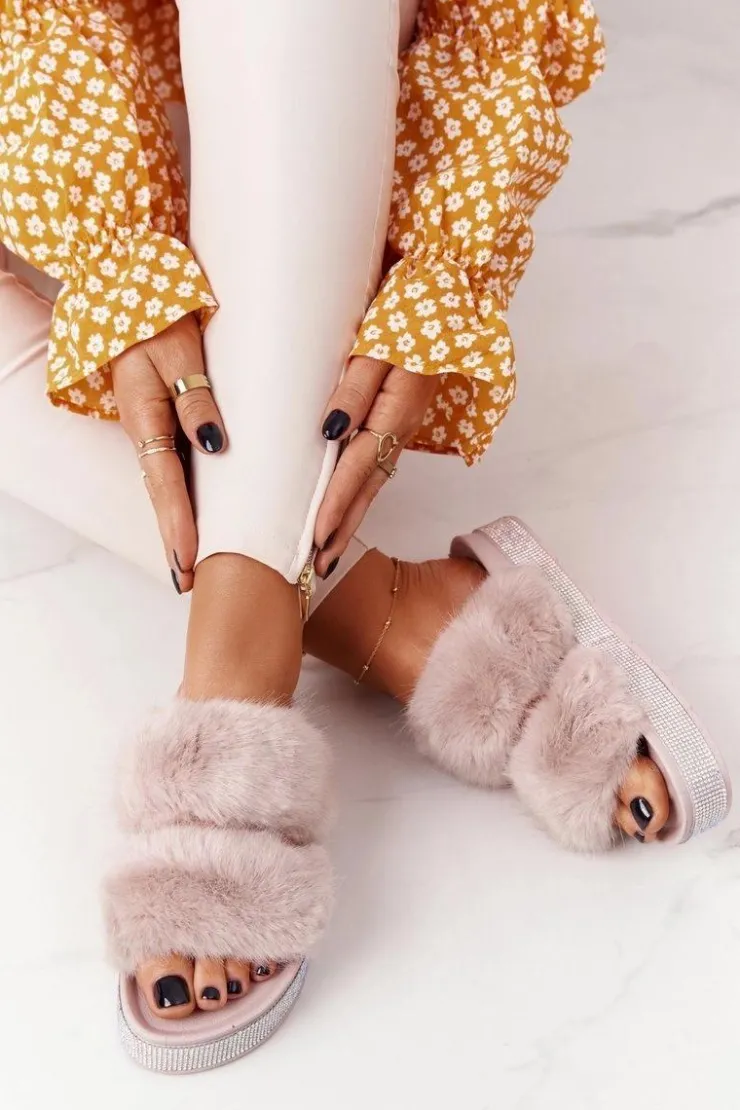 Sale Boto Klapki Na Platformie Z Futerkiem I Cyrkoniami Beżowe Wow!