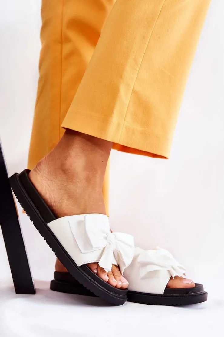 Clearance Boto Klasyczne Damskie Klapki Skórzane Z Kokardą Białe Dessy