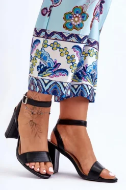 New Boto Klasyczne Damskie Sandały Na Słupku Czarne Treada