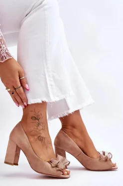 Online Damskie buty S.Barski Klasyczne Zamszowe Czółenka Z Kokardą Beżowe Corey