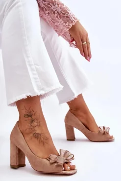 Online Damskie buty S.Barski Klasyczne Zamszowe Czółenka Z Kokardą Beżowe Corey