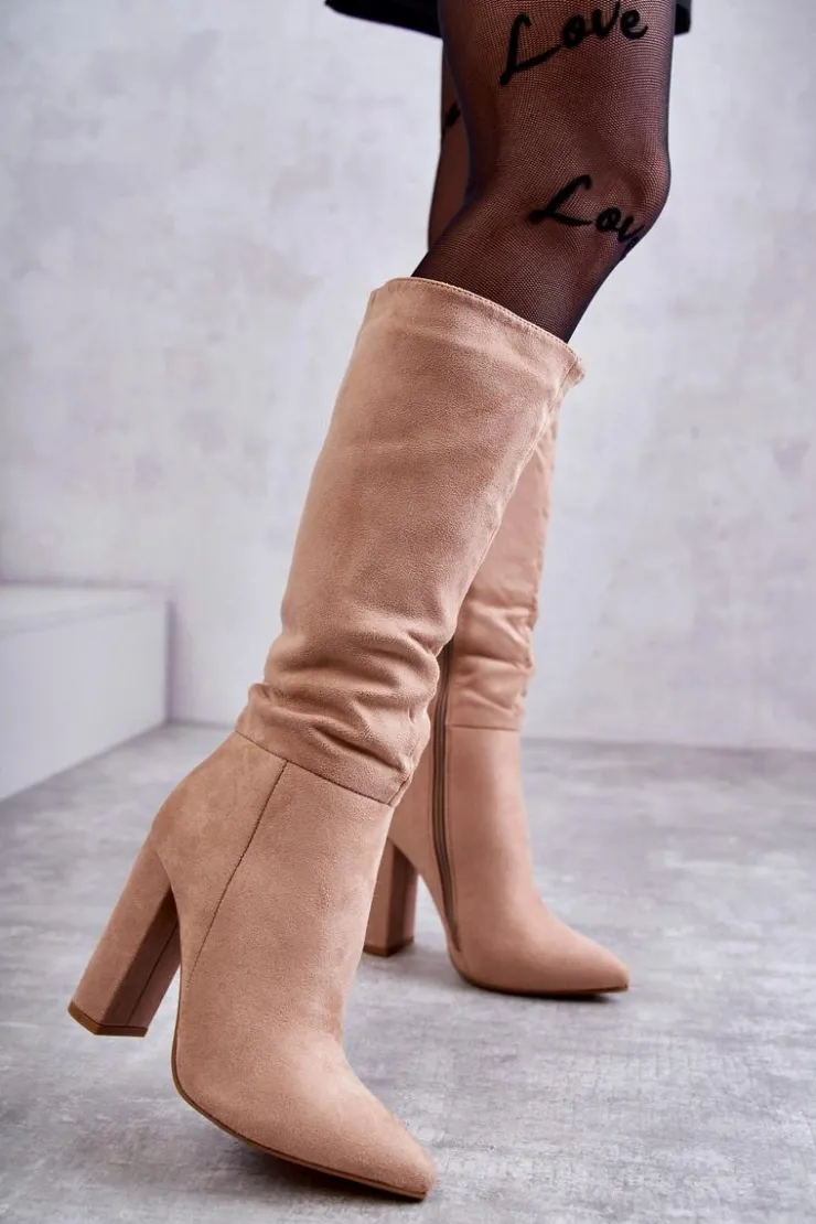 Best Boto Klasyczne Zamszowe Kozaki Na Obcasie Ciemnobeżowe Tressa Beżowy