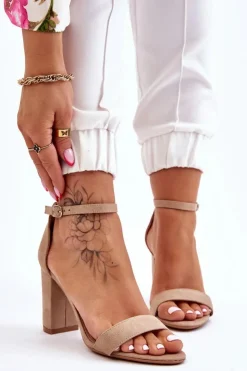 Discount Boto Klasyczne Zamszowe Sandały Na Słupku Beżowe Amina