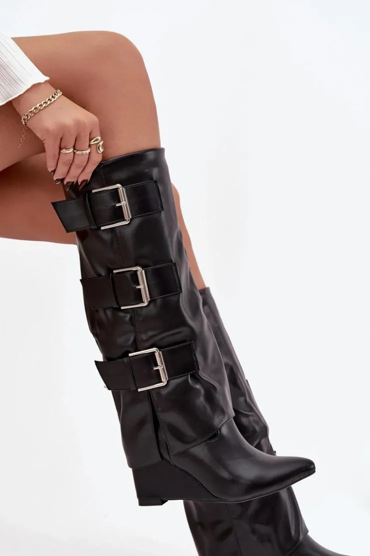Damskie Boto Kozaki Damskie Na Koturnie Z Wywiniętą Cholewką I Srebrnymi Klamrami Czarne Sarisse