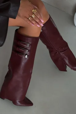 Hot Boto Kozaki Damskie Na Słupku Wywinięta Cholewka Paski Z Klamrami Bordowe Nirisa Czerwony