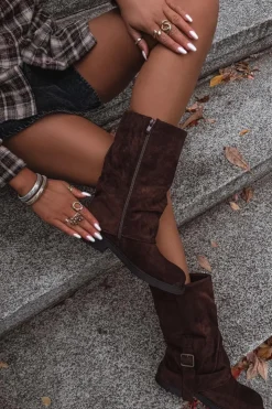 Boto Kozaki Z Wywiniętą Cholewką|Kozaki Płaskie*Kozaki Damskie Z Wywiniętą Cholewką Do Połowy Łydki Z Klamrą Czekoladowe Minelle Brązowy