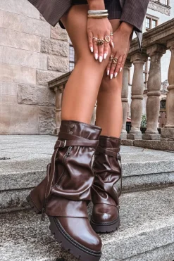 Boto Kozaki Z Wywiniętą Cholewką|Kozaki Płaskie*Kozaki Damskie Z Wywiniętą Cholewką Do Połowy Łydki Z Paskiem Czekoladowe Darisa Brązowy