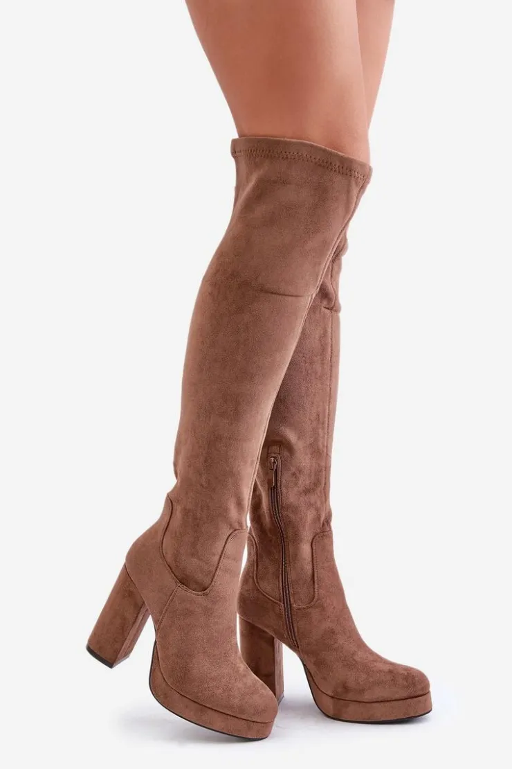 Damskie Boto Kozaki Na Słupku I Platformie Z Cholewką Za Kolano Eko Zamszowe Ciemnobeżowe Zistaria