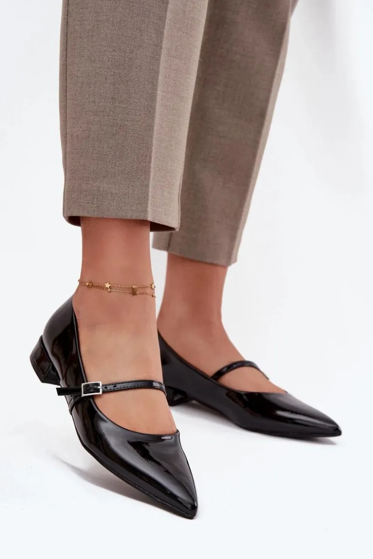 Boto Czółenka Klasyczne*Lakierowane Baleriny Na Delikatnym Obcasie Z Paskiem Czarne Isvella Czarny