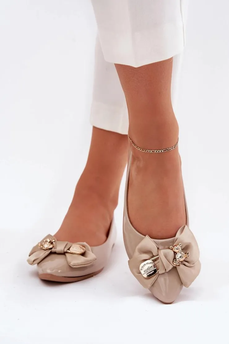 Boto Baleriny Skórzane|Baleriny Klasyczne*Lakierowane Baleriny Z Kokardą I Złotą Broszką Ciemnobeżowe Rivona