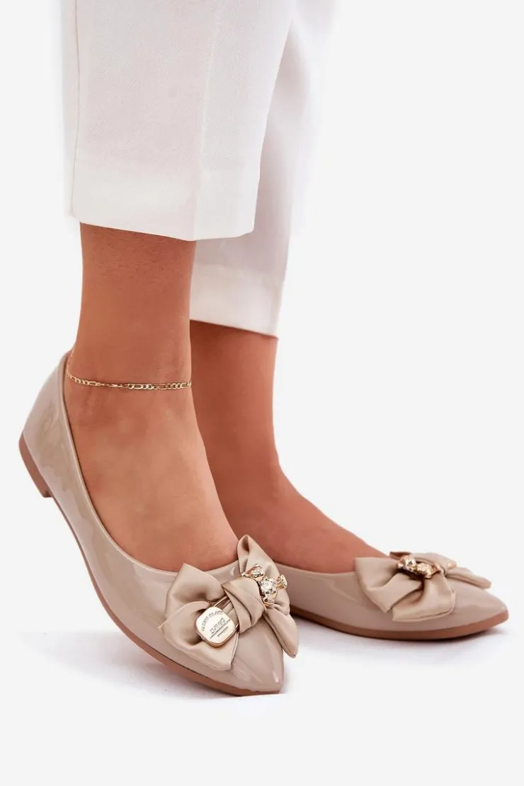 Boto Baleriny Skórzane|Baleriny Klasyczne*Lakierowane Baleriny Z Kokardą I Złotą Broszką Ciemnobeżowe Rivona