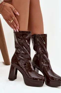Online Boto Lakierowane Botki Damskie Na Platformie I Słupkowym Obcasie Czekoladowe Calvessa Brązowy