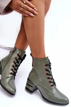 Sale Damskie buty S.Barski Lakierowane Botki Na Obcasie S.Barski MR870-49 Zielone