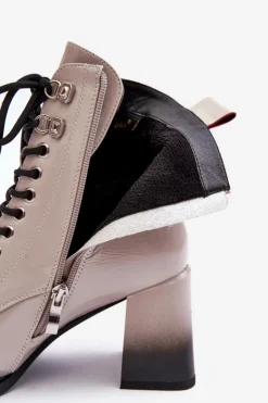 Damskie Damskie buty S.Barski Lakierowane Botki Na Słupku Sznurowane D&A MR870-06 Jasnoszare