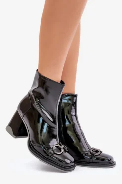 Damskie Damskie buty S.Barski Lakierowane Botki Na Słupku Ocieplane Z Ozdobą D&A MR880-021 Czarne