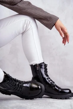 Boto Lakierowane Botki Z Ćwiekami Czarne Palmira