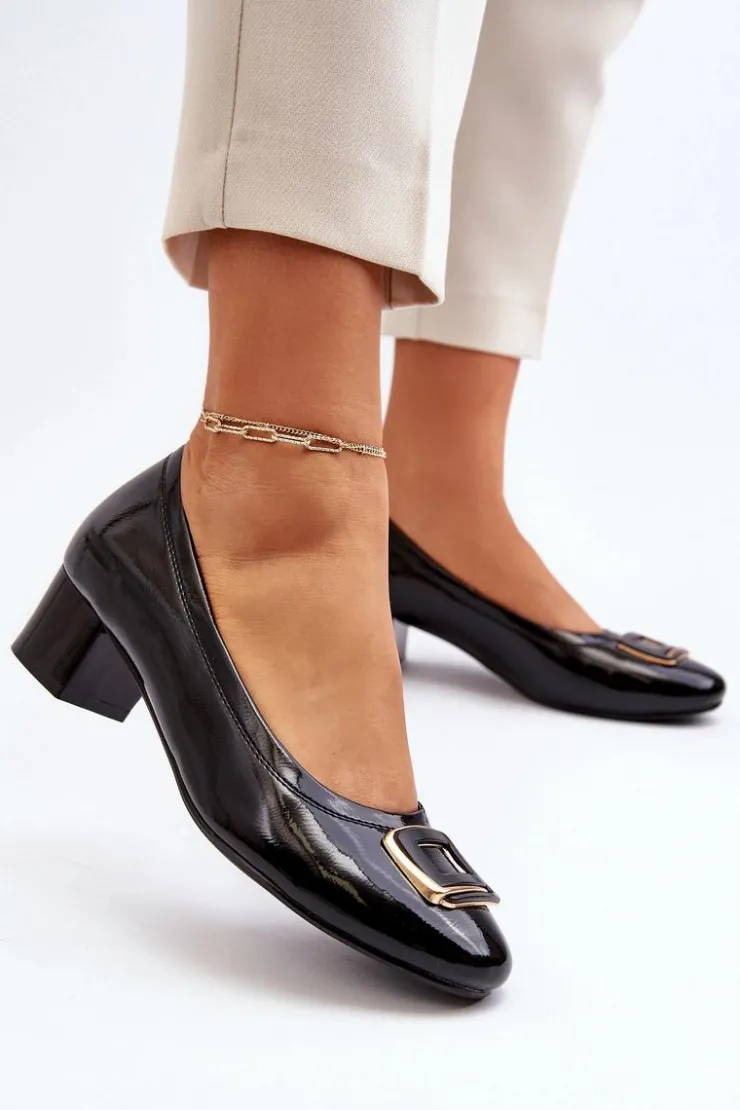 Sale Buty damskie Vinceza Lakierowane Czółenka Na Klocku Z Ozdobą Czarne Enollia