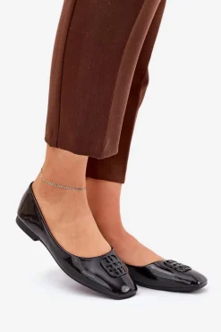 Buty damskie Vinceza Lakierowane Eleganckie Baleriny Damskie Z Ozdobnym Detalem Vinceza 17377 Czarne Czarny